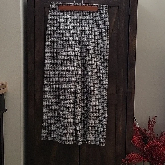 High rise  wide leg ankle pants - Picture 7 of 8